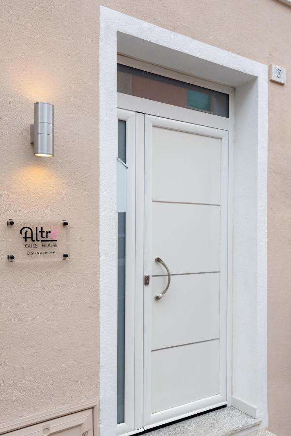 Altré Guest House Olbia Exterior foto